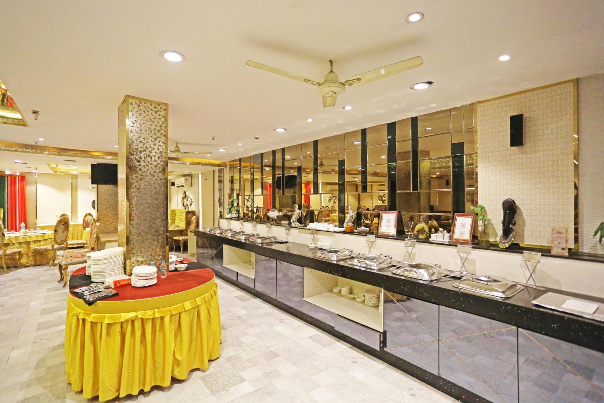 Jrd Luxury-Business Hotel Ню Делхи Екстериор снимка