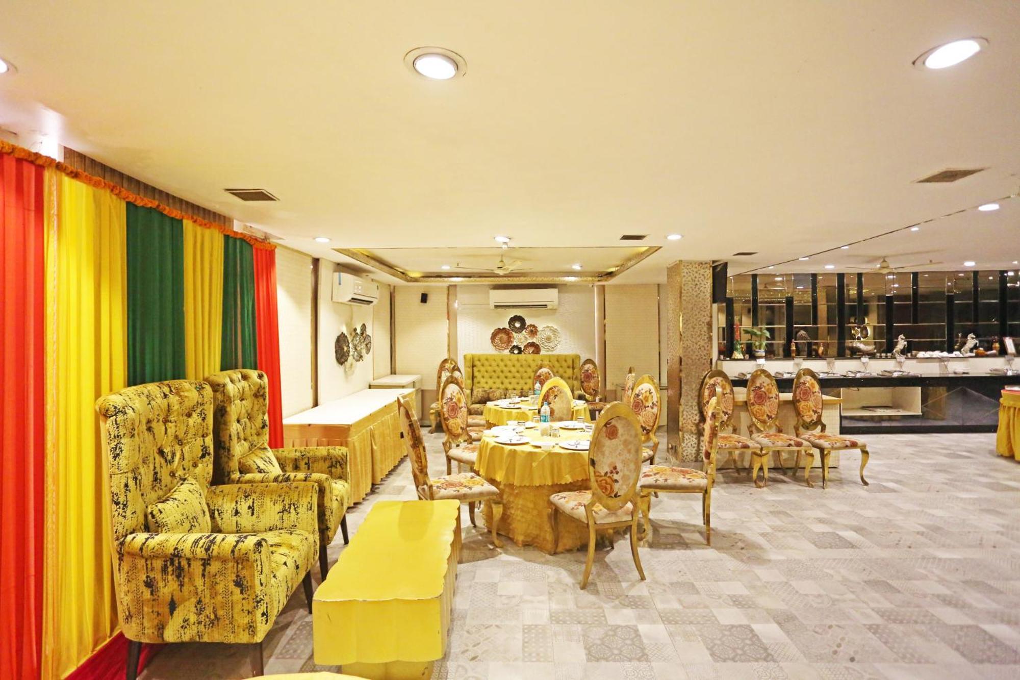 Jrd Luxury-Business Hotel Ню Делхи Екстериор снимка