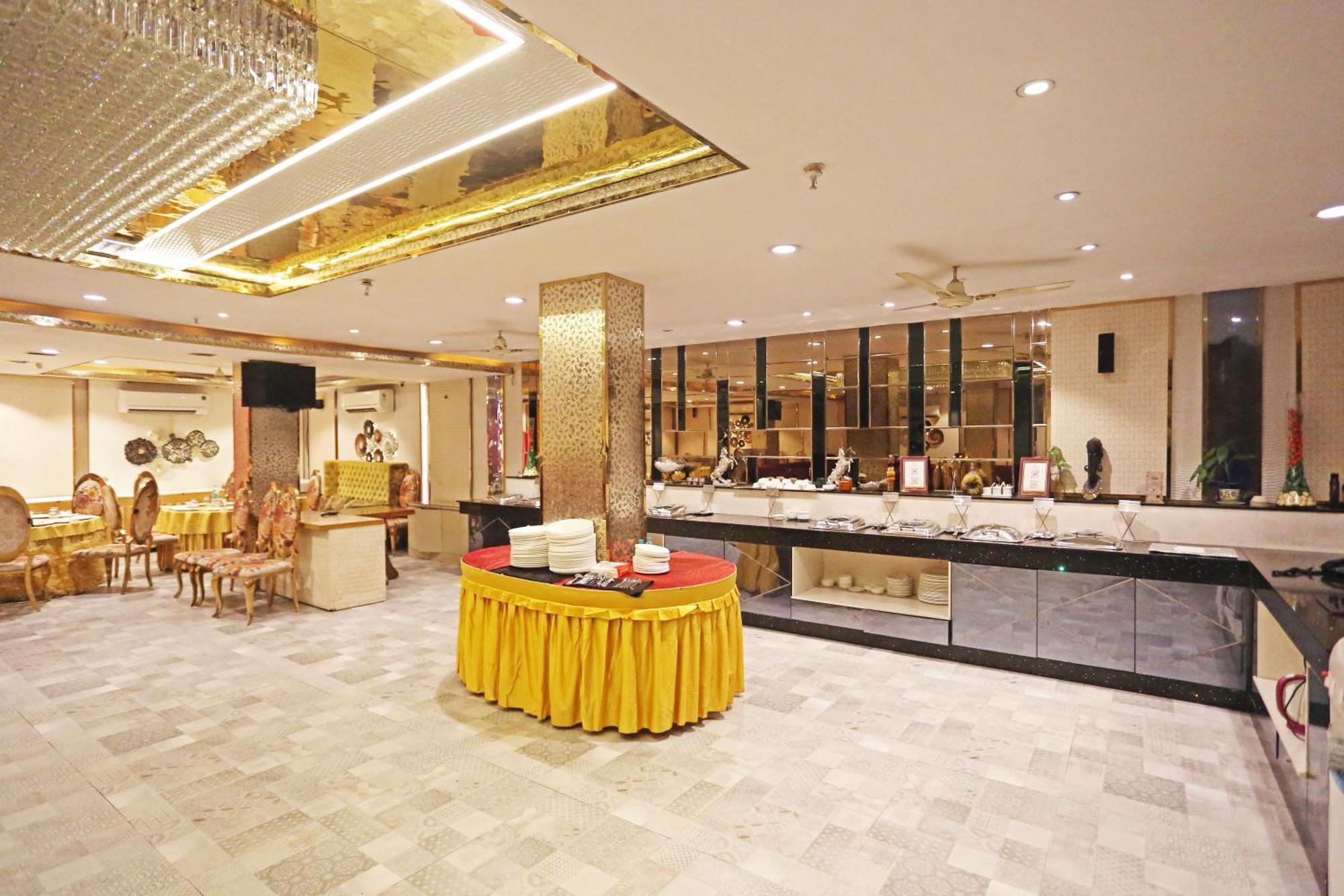 Jrd Luxury-Business Hotel Ню Делхи Екстериор снимка