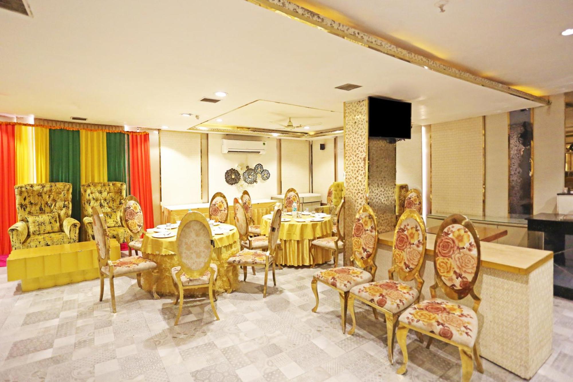 Jrd Luxury-Business Hotel Ню Делхи Екстериор снимка